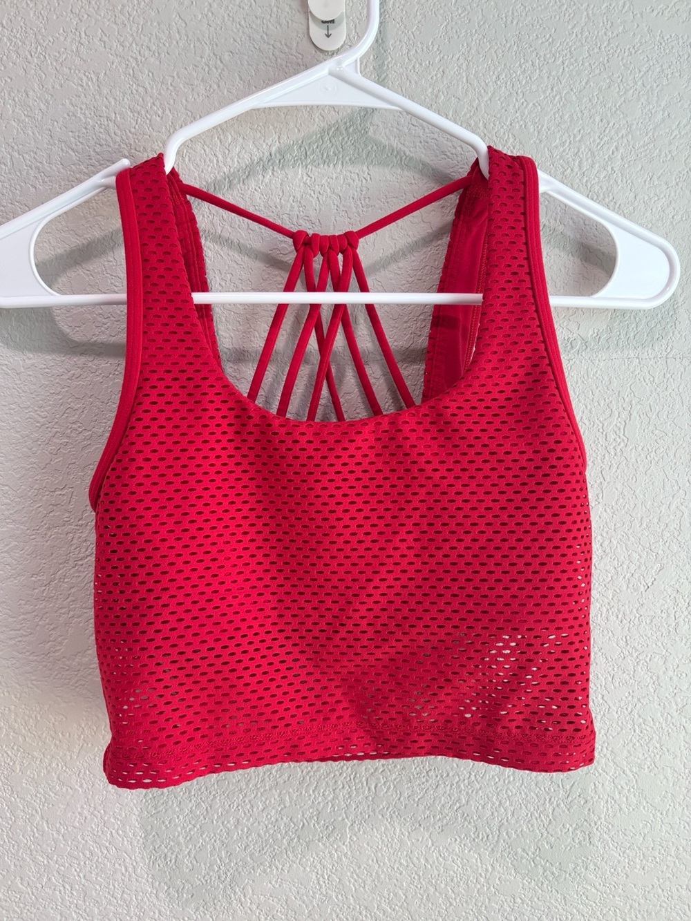 Lorna Jane Mesh Strappy Back Red Sports Bra Women’s Size Small